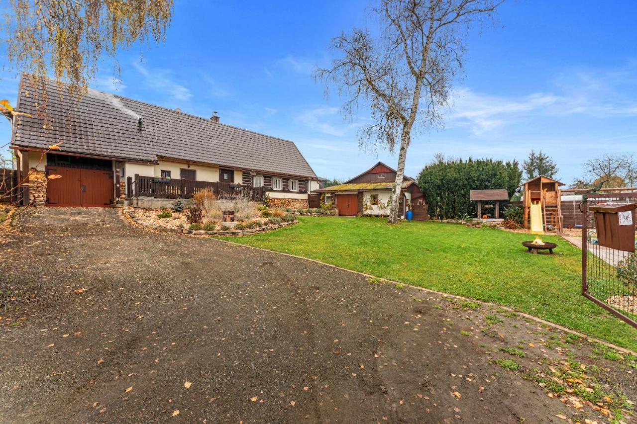 Chalupa u Břízek Dolni Branna Exterior foto